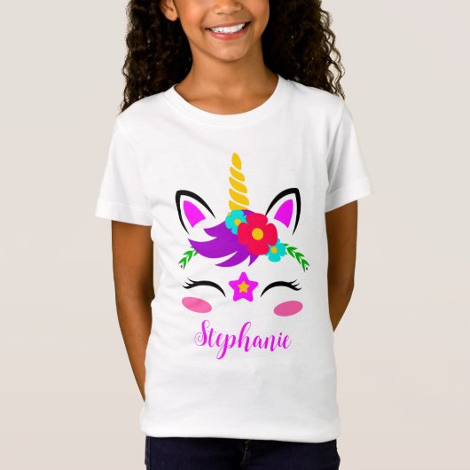 かわいい紫のピンクのユニコーン赤い花 Tシャツ (正面)