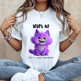 かわいい紫の猫 | 私は優しい生き物です Tシャツ