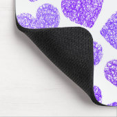 かわいい紫の鳩ハートバレンタインデーのパターン マウスパッド (コーナー)