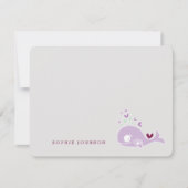 かわいい紫色の妊娠ママのクジラの女の子の赤ちゃんシャワー サンキューカード (正面)