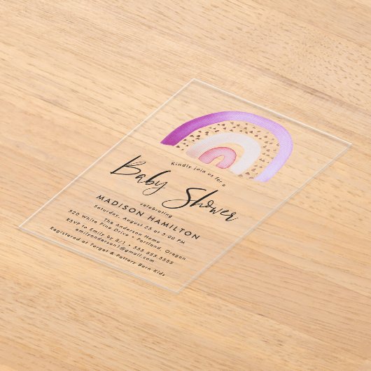 かわいい紫色の水彩虹の赤ちゃんシャワー アクリル招待状 (レイダウン)