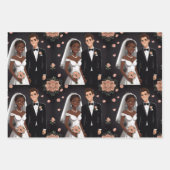 かわいい結婚カップルと大きな幸せなスマイル。 ラッピングペーパーシート (正面)