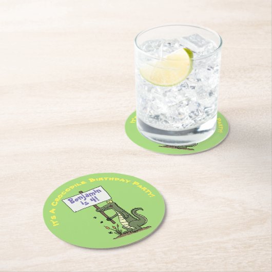 かわいい緑おもしろいのワニのユーモア漫画 ラウンドペーパーコースター (インサイチュ)