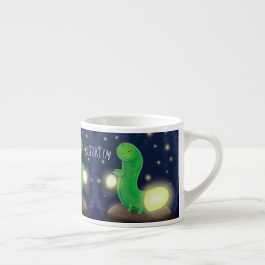 かわいい緑のグローの虫の漫画イラストレーション エスプレッソカップ (右)