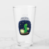 かわいい緑のグローの虫の漫画イラストレーション タンブラーグラス (正面)