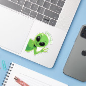 かわいい緑の宇宙人の挨拶 笑顔と手を振る シール (ノートパソコンとiPhone)