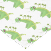 かわいい緑の幸せバッタ漫画 テーブルクロス (アングル)