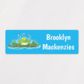 かわいい緑の飢えたカエルの漫画パーソナライズされた ラベル (デザイン1)