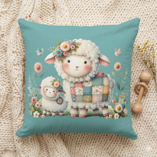 かわいい羊たちに花とパッチワークのアクセント クッション
