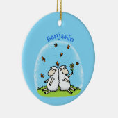 かわいい羊の友人と蝶の漫画 セラミックオーナメント (右)