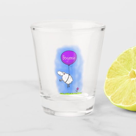 かわいい羊の風船の漫画ユーモアイラストレーション ショットグラス (正面)