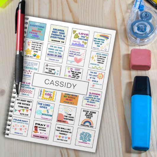 かわいい聖なる書物、 経典の子供は聖書の聖句を記憶 ノートブック