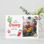 かわいい自分にグルーヴな小さなクリスマスの写真を持っている シーズンカード (スタンド正面)