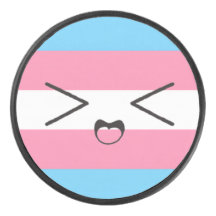かわいい興奮した顔のホッケーパックのトランスフラグ