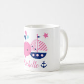 かわいい航海ピンククジラ、船&アンカー コーヒーマグカップ (正面右)