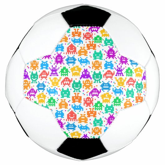 かわいい色とりどりのピクセルモンスター模様 サッカーボール (正面)