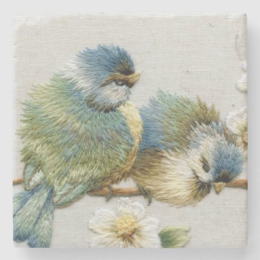 かわいい花のティール（緑がかった色）のミントの緑の刺繍の鳥 ストーンコースター (正面)