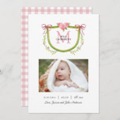 かわいい花の紋章とイニシャル 赤ちゃん女の子の誕生 案内状 (正面/裏面)