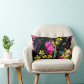 かわいい花の装飾的な目を引く ランバークッション (椅子)