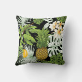 かわいい花の飾りで目を引く クッション (裏面)