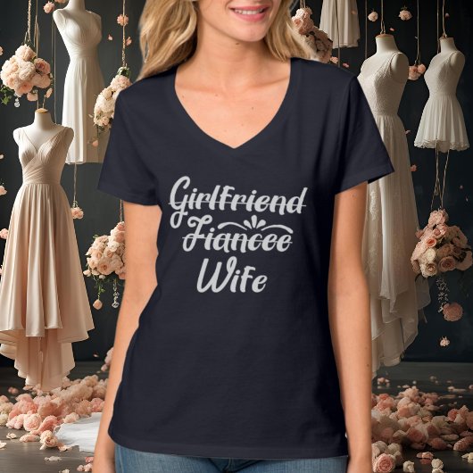かわいい花嫁ワードアート結婚した Tシャツ
