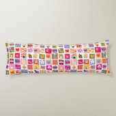 かわいい花、鳥、ハートはパターンを平方します ボディピロー (裏面)