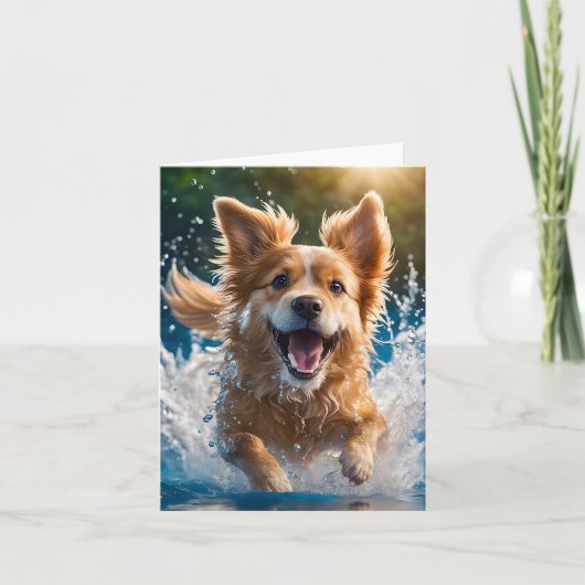 かわいい茶色と白の犬が水で遊んでいるブランク カード (正面)