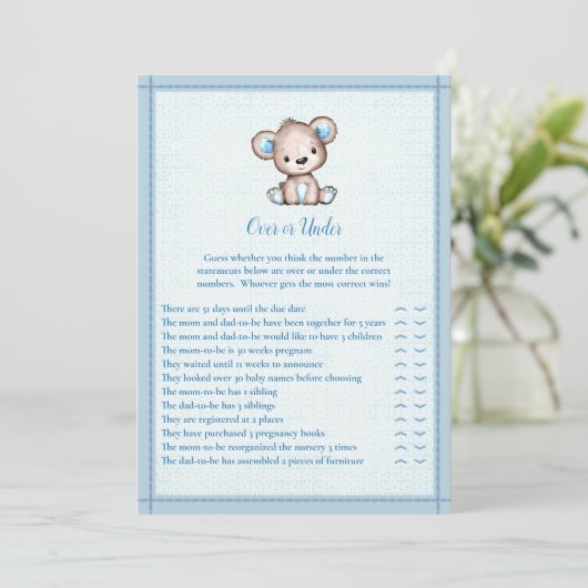 かわいい茶色のクマのゲームカードの上または下 招待状 (スタンド正面)