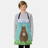 かわいい茶色のクマパーソナライズされたキッズエプロン エプロン (着用した状態)