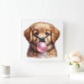 かわいい茶色の子犬がバブルガムを吹く保育園 スクエア壁時計 (ホーム)