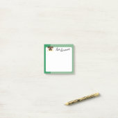 かわいい茶色の子犬の勇気をリンゴの緑で ポストイット (デスク上)