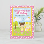 かわいい茶色の髪の誕生日少女とレモンエード、 招待状 (スタンド正面)