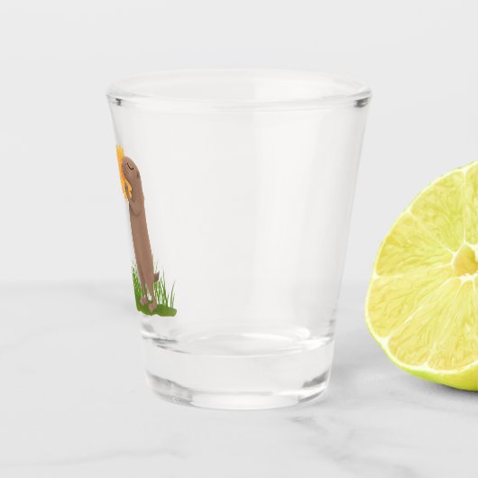 かわいい草原の犬が花漫画を嗅ぐ ショットグラス (右)