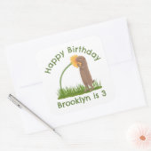 かわいい草原の犬が花漫画を嗅ぐ スクエアシール (封筒)