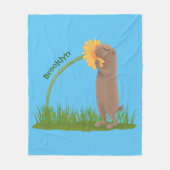 かわいい草原の犬が花漫画を嗅ぐ フリースブランケット (正面)