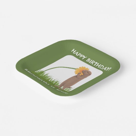 かわいい草原パーソナライズされた犬の誕生日の漫画 ペーパープレート (傾斜あり)
