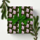 かわいい薄紫女性のカーボーイブーツダークグリーンクリスマス ラッピングペーパーシート
