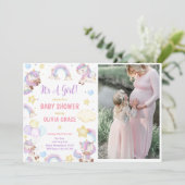 かわいい虹のユニコーン女の子の赤ちゃんシャワー写真 招待状 (スタンド正面)