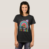 かわいい虹の一角幸せ5年生の初日 Tシャツ (正面フル)