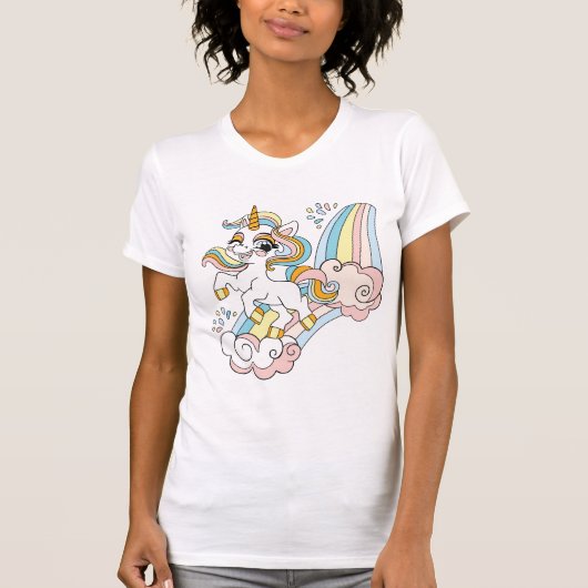 かわいい虹の上のユニコーン Tシャツ (正面)