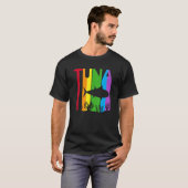 かわいい虹色のマグロ Tシャツ (正面フル)