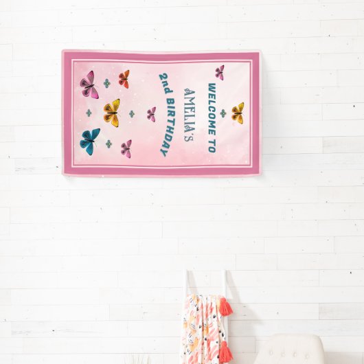 かわいい蝶の花ガールバースデーパーティーへようこそ 横断幕 (インサイチュ)