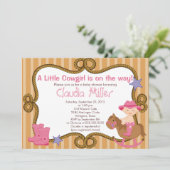 かわいい西部の女性のカーボーイのベビーシャワーの招待状 招待状 (スタンド正面)