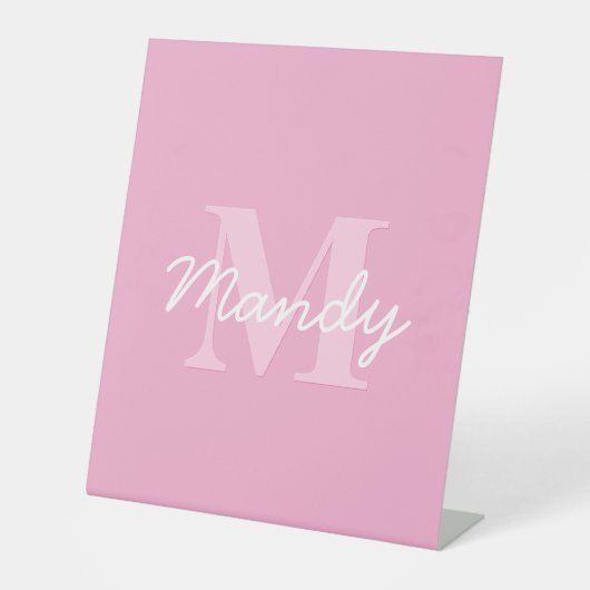 かわいい見た目のカッシブの名前&モノグラム | ピンク 台座サイン (正面)
