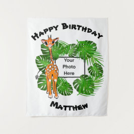 かわいい誕生日サファリのキリン  | 熱帯の森 タペストリー
