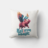 かわいい豚(羽カラフル付) |信じ魔法 クッション (正面)