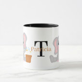かわいい象の愛好家がモノグラムを追加 マグカップ (中央)
