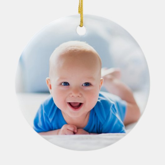かわいい象の男の赤ちゃん初めてのクリスマスフォトブルー セラミックオーナメント (裏面)