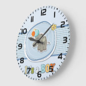 かわいい象の赤ちゃん男の子の発表 ラージ壁時計 (傾斜)