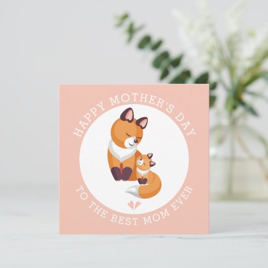 かわいい赤いキツネとベビーピンクの桃の母の日 シーズンカード (スタンド正面)